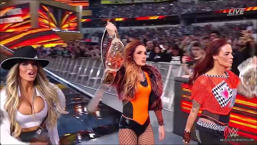 WWE_WrestleMania_39_Saturday_720p_WEB_h264-HEEL_mp4_005400020.jpg