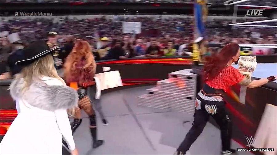 WWE_WrestleMania_39_Saturday_720p_WEB_h264-HEEL_mp4_005401620.jpg