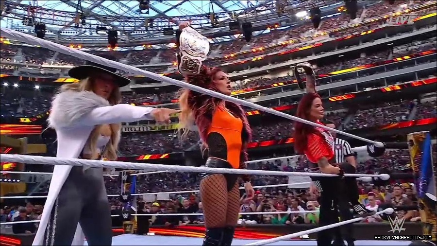 WWE_WrestleMania_39_Saturday_720p_WEB_h264-HEEL_mp4_005430420.jpg
