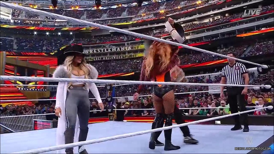 WWE_WrestleMania_39_Saturday_720p_WEB_h264-HEEL_mp4_005432820.jpg