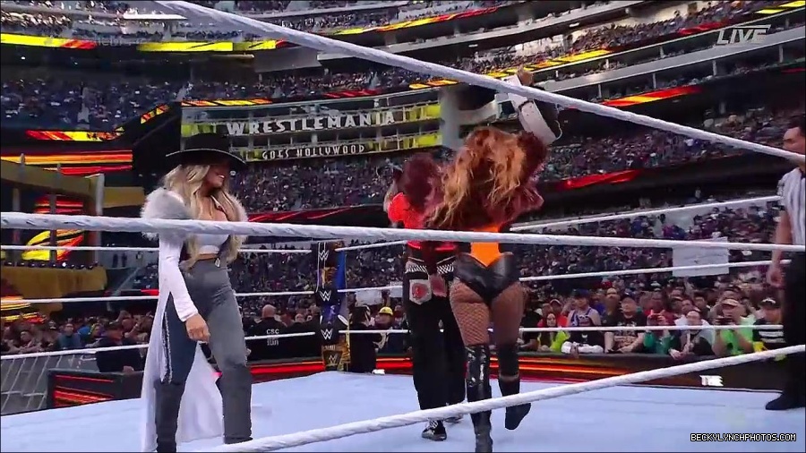 WWE_WrestleMania_39_Saturday_720p_WEB_h264-HEEL_mp4_005433620.jpg