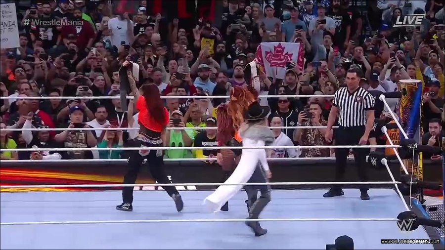 WWE_WrestleMania_39_Saturday_720p_WEB_h264-HEEL_mp4_005434420.jpg