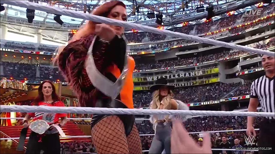WWE_WrestleMania_39_Saturday_720p_WEB_h264-HEEL_mp4_005446020.jpg