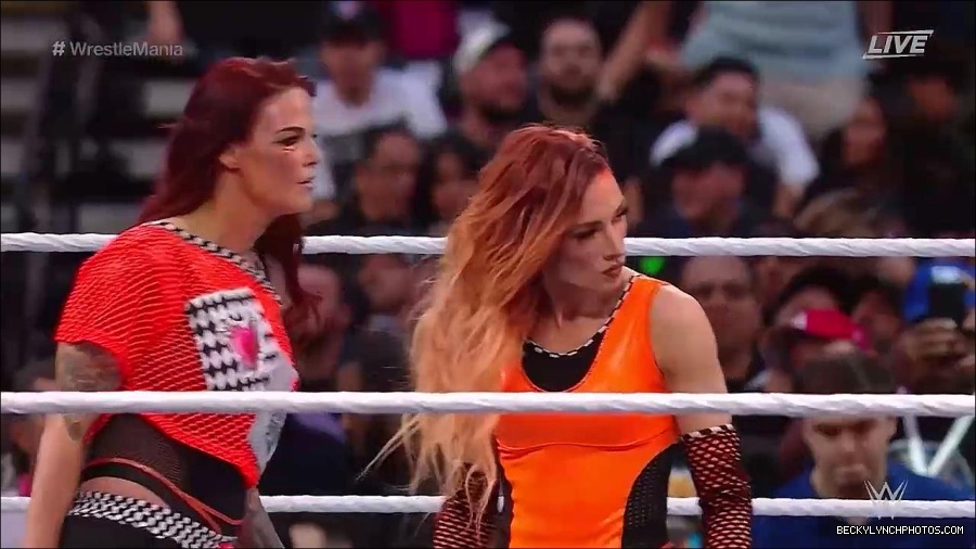 WWE_WrestleMania_39_Saturday_720p_WEB_h264-HEEL_mp4_005454420.jpg