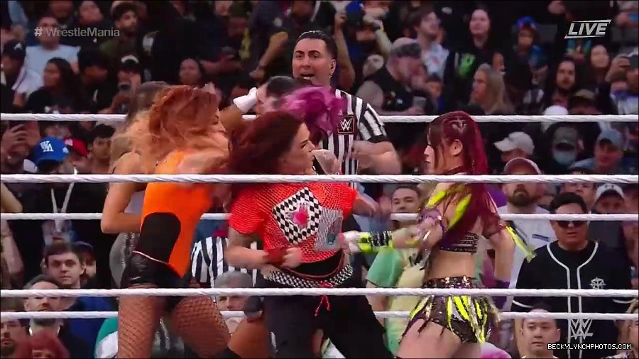WWE_WrestleMania_39_Saturday_720p_WEB_h264-HEEL_mp4_005465620.jpg