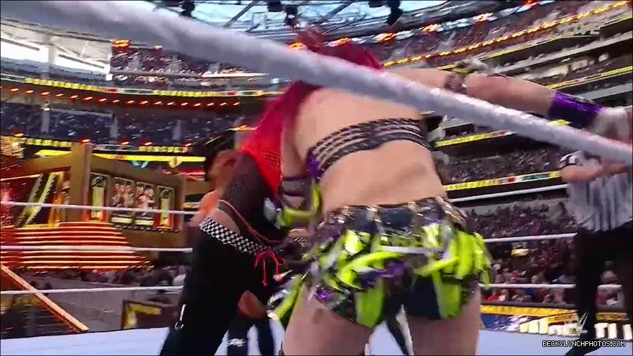 WWE_WrestleMania_39_Saturday_720p_WEB_h264-HEEL_mp4_005468020.jpg