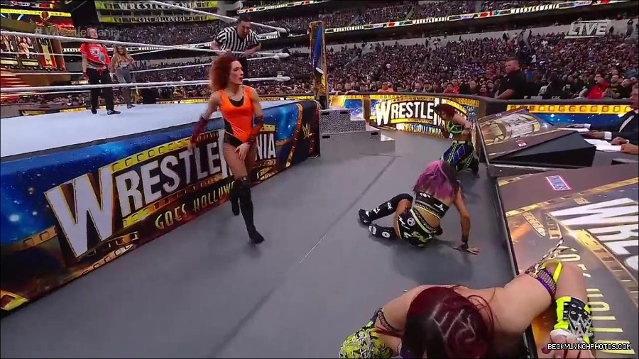 WWE_WrestleMania_39_Saturday_720p_WEB_h264-HEEL_mp4_005484820.jpg