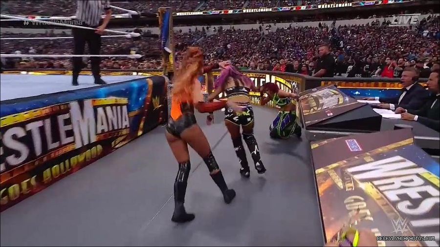 WWE_WrestleMania_39_Saturday_720p_WEB_h264-HEEL_mp4_005485620.jpg