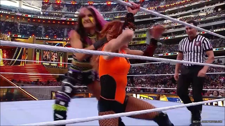 WWE_WrestleMania_39_Saturday_720p_WEB_h264-HEEL_mp4_005502820.jpg