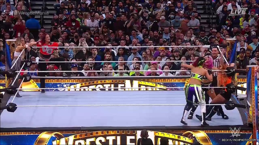 WWE_WrestleMania_39_Saturday_720p_WEB_h264-HEEL_mp4_005507620.jpg