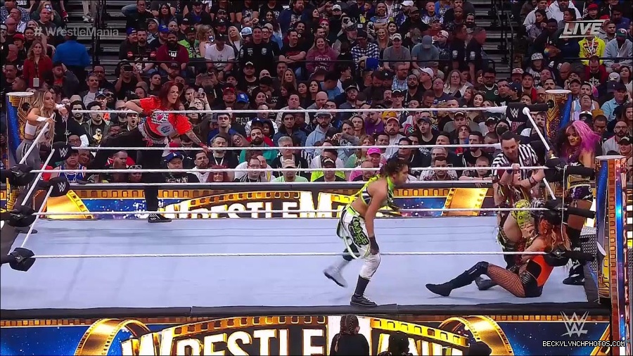 WWE_WrestleMania_39_Saturday_720p_WEB_h264-HEEL_mp4_005520020.jpg