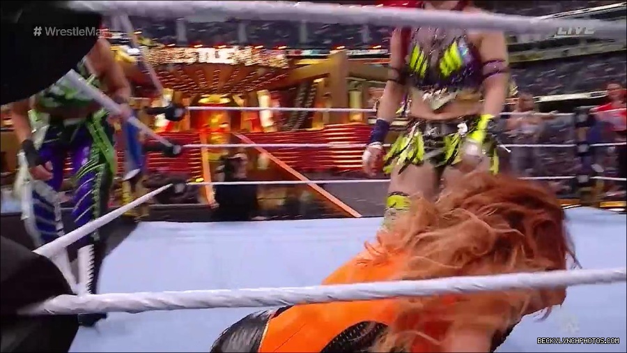 WWE_WrestleMania_39_Saturday_720p_WEB_h264-HEEL_mp4_005524420.jpg