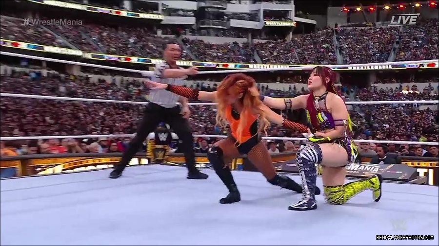 WWE_WrestleMania_39_Saturday_720p_WEB_h264-HEEL_mp4_005537620.jpg