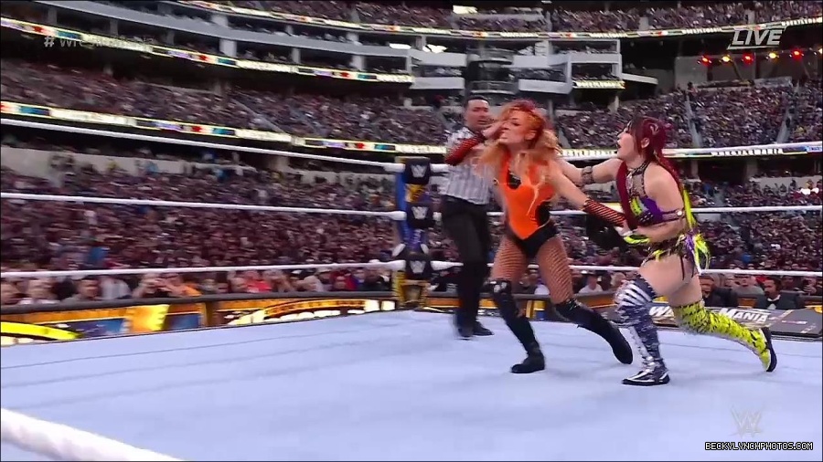 WWE_WrestleMania_39_Saturday_720p_WEB_h264-HEEL_mp4_005538020.jpg