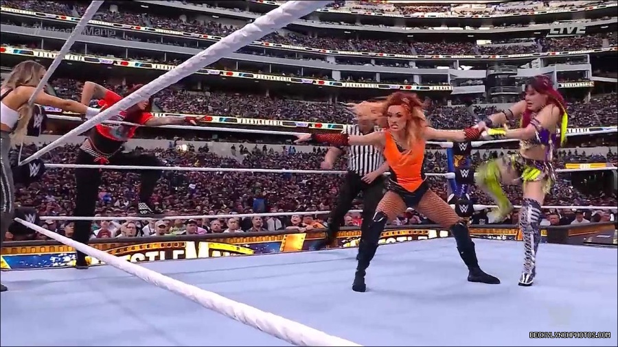 WWE_WrestleMania_39_Saturday_720p_WEB_h264-HEEL_mp4_005540820.jpg
