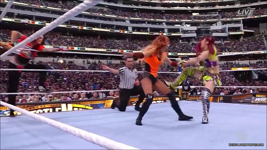 WWE_WrestleMania_39_Saturday_720p_WEB_h264-HEEL_mp4_005541220.jpg