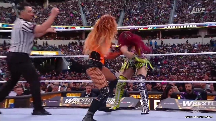 WWE_WrestleMania_39_Saturday_720p_WEB_h264-HEEL_mp4_005545620.jpg