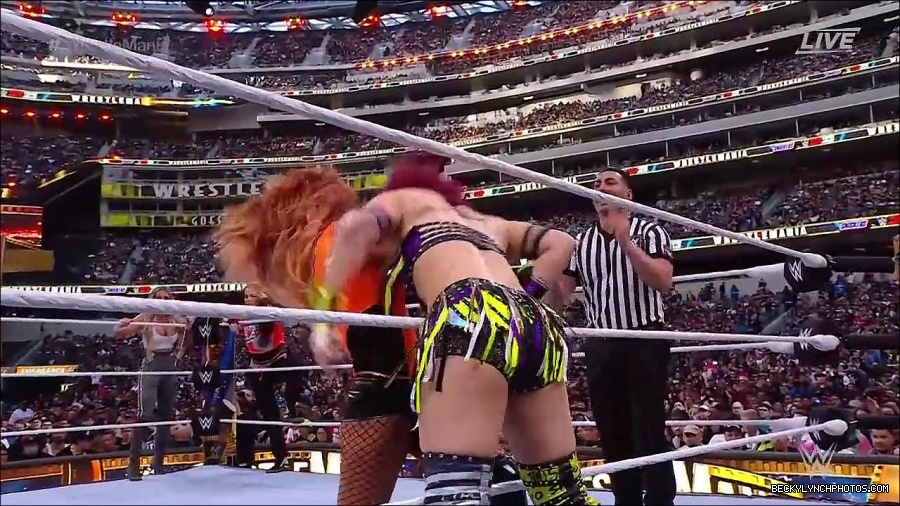 WWE_WrestleMania_39_Saturday_720p_WEB_h264-HEEL_mp4_005547220.jpg