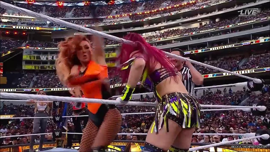 WWE_WrestleMania_39_Saturday_720p_WEB_h264-HEEL_mp4_005548020.jpg