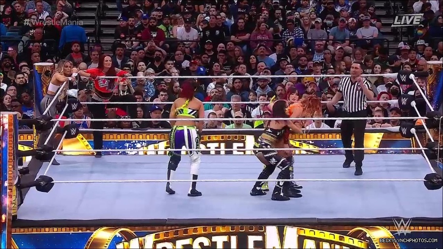 WWE_WrestleMania_39_Saturday_720p_WEB_h264-HEEL_mp4_005578420.jpg