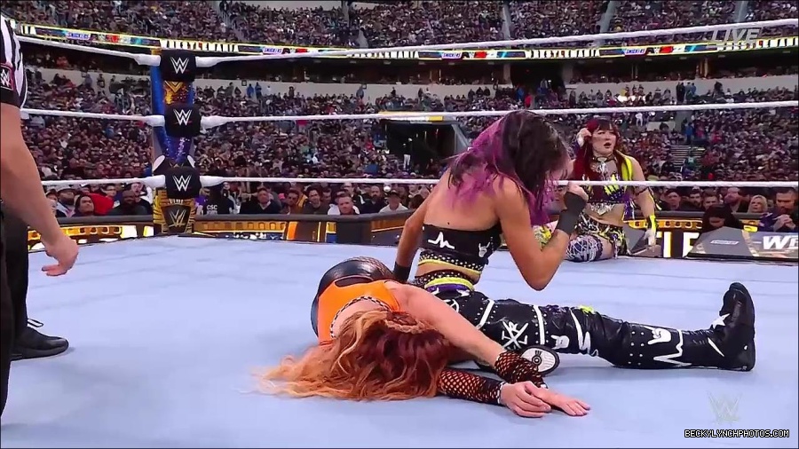 WWE_WrestleMania_39_Saturday_720p_WEB_h264-HEEL_mp4_005588020.jpg