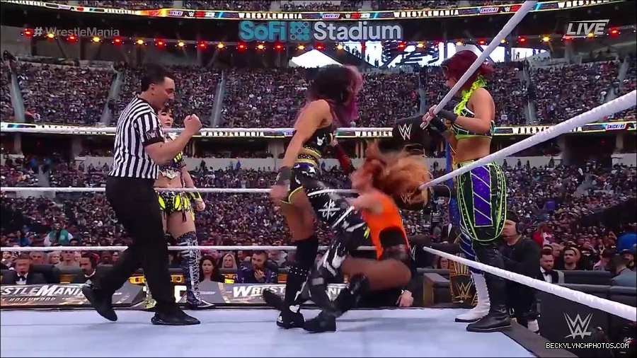 WWE_WrestleMania_39_Saturday_720p_WEB_h264-HEEL_mp4_005614420.jpg