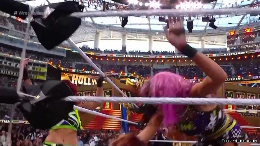 WWE_WrestleMania_39_Saturday_720p_WEB_h264-HEEL_mp4_005618820.jpg
