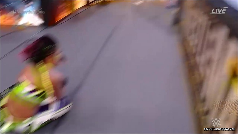 WWE_WrestleMania_39_Saturday_720p_WEB_h264-HEEL_mp4_005654920.jpg