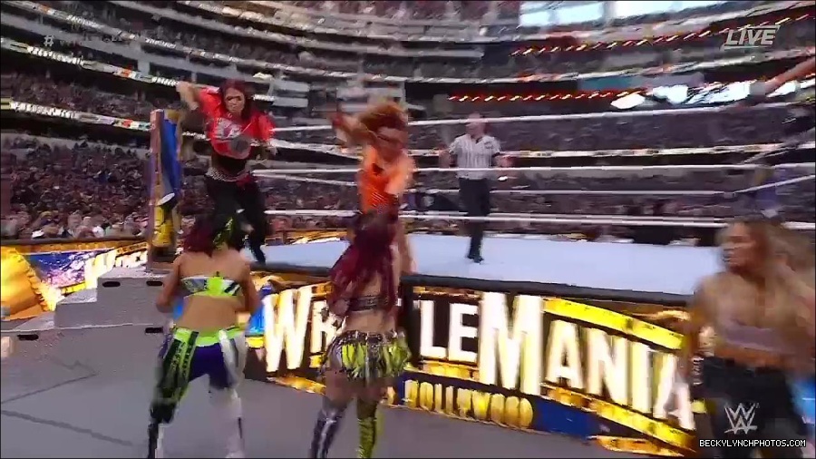 WWE_WrestleMania_39_Saturday_720p_WEB_h264-HEEL_mp4_006043920.jpg