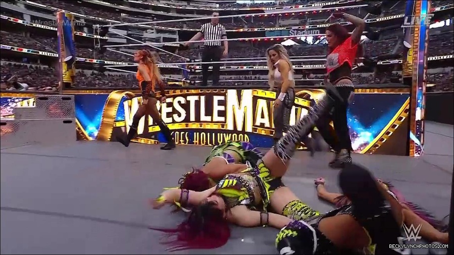 WWE_WrestleMania_39_Saturday_720p_WEB_h264-HEEL_mp4_006060320.jpg