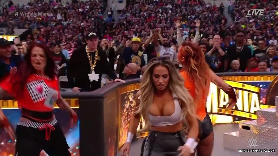 WWE_WrestleMania_39_Saturday_720p_WEB_h264-HEEL_mp4_006065120.jpg