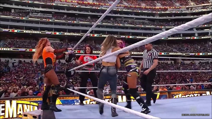 WWE_WrestleMania_39_Saturday_720p_WEB_h264-HEEL_mp4_006088720.jpg