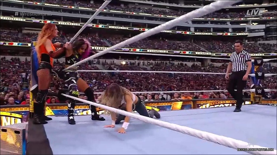 WWE_WrestleMania_39_Saturday_720p_WEB_h264-HEEL_mp4_006096720.jpg