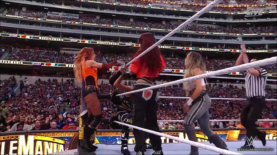 WWE_WrestleMania_39_Saturday_720p_WEB_h264-HEEL_mp4_006103520.jpg