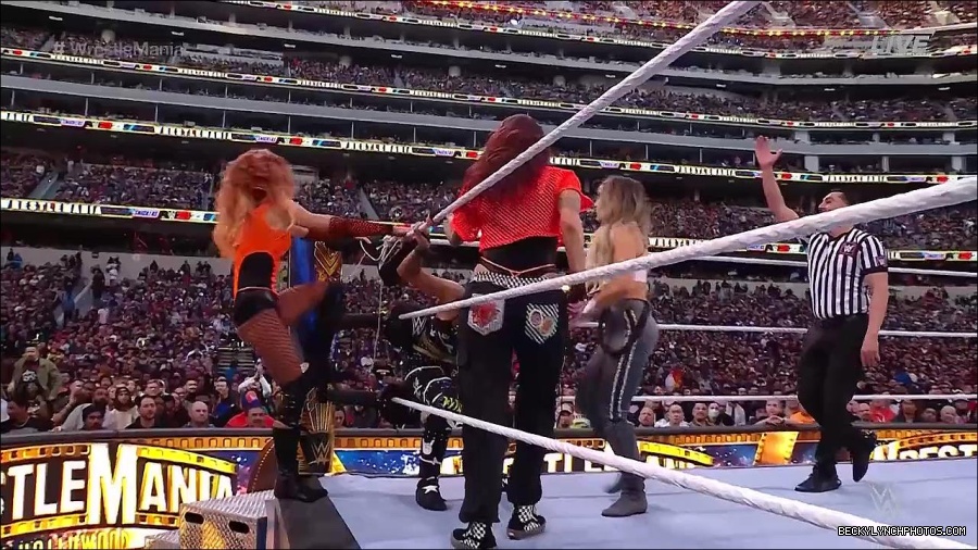 WWE_WrestleMania_39_Saturday_720p_WEB_h264-HEEL_mp4_006103920.jpg