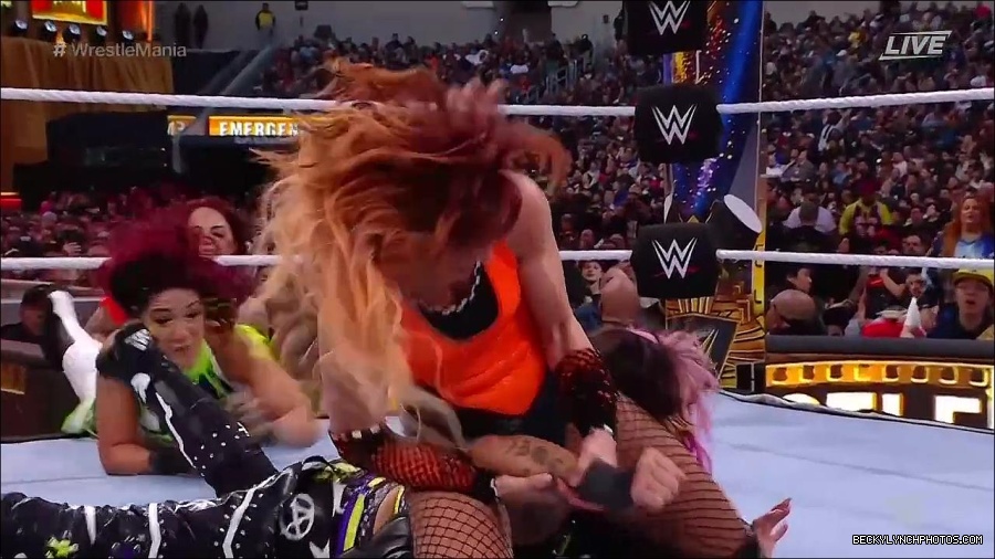 WWE_WrestleMania_39_Saturday_720p_WEB_h264-HEEL_mp4_006119520.jpg