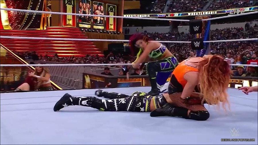 WWE_WrestleMania_39_Saturday_720p_WEB_h264-HEEL_mp4_006123920.jpg