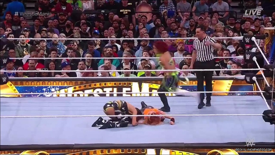 WWE_WrestleMania_39_Saturday_720p_WEB_h264-HEEL_mp4_006128320.jpg