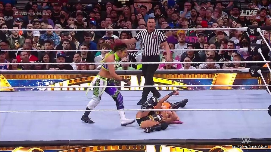 WWE_WrestleMania_39_Saturday_720p_WEB_h264-HEEL_mp4_006132720.jpg