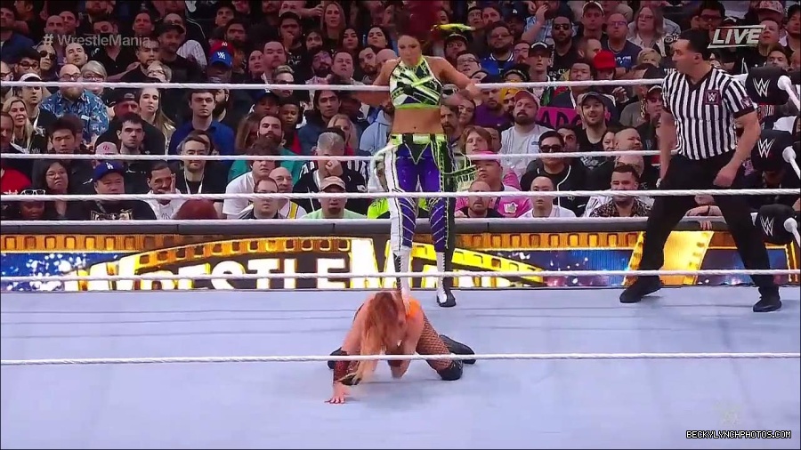 WWE_WrestleMania_39_Saturday_720p_WEB_h264-HEEL_mp4_006164720.jpg