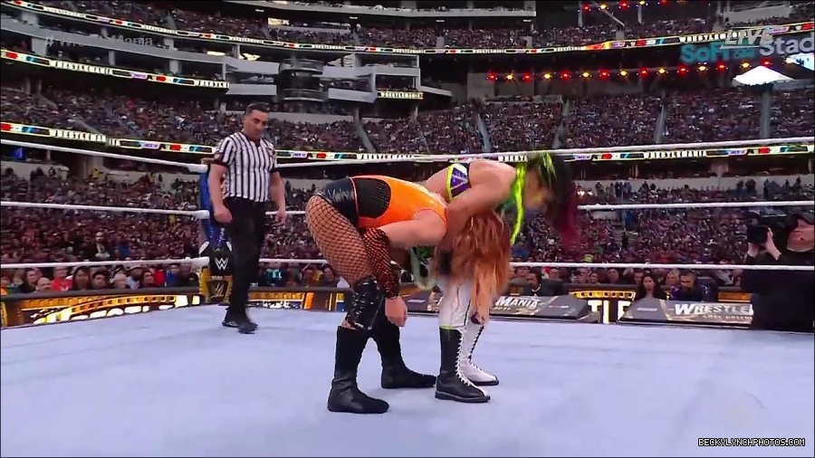 WWE_WrestleMania_39_Saturday_720p_WEB_h264-HEEL_mp4_006169120.jpg