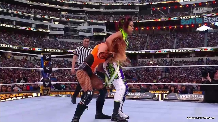 WWE_WrestleMania_39_Saturday_720p_WEB_h264-HEEL_mp4_006170720.jpg