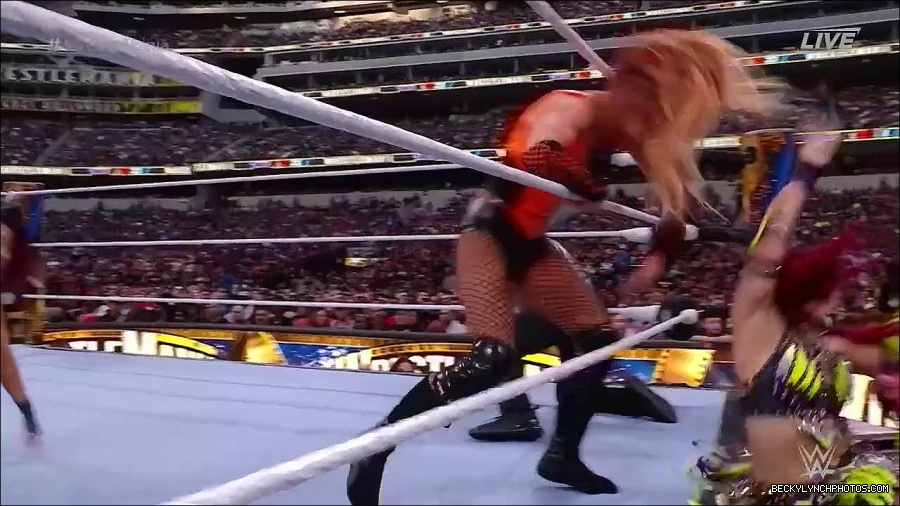 WWE_WrestleMania_39_Saturday_720p_WEB_h264-HEEL_mp4_006179920.jpg