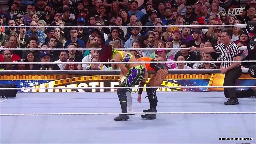WWE_WrestleMania_39_Saturday_720p_WEB_h264-HEEL_mp4_006182720.jpg