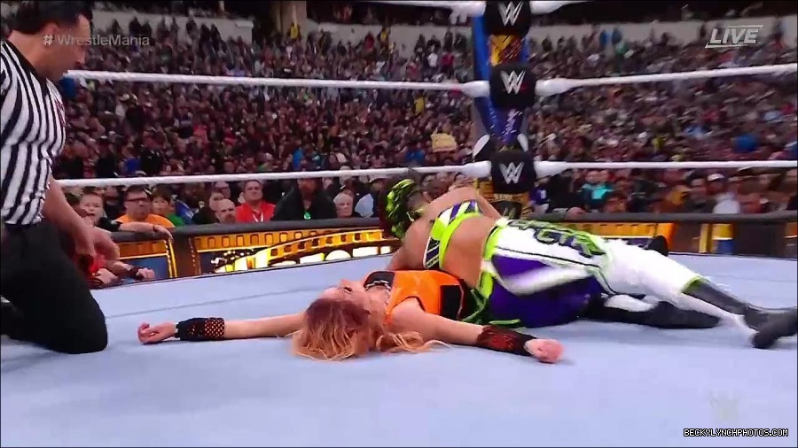 WWE_WrestleMania_39_Saturday_720p_WEB_h264-HEEL_mp4_006185520.jpg