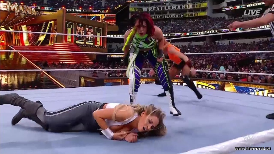 WWE_WrestleMania_39_Saturday_720p_WEB_h264-HEEL_mp4_006217920.jpg