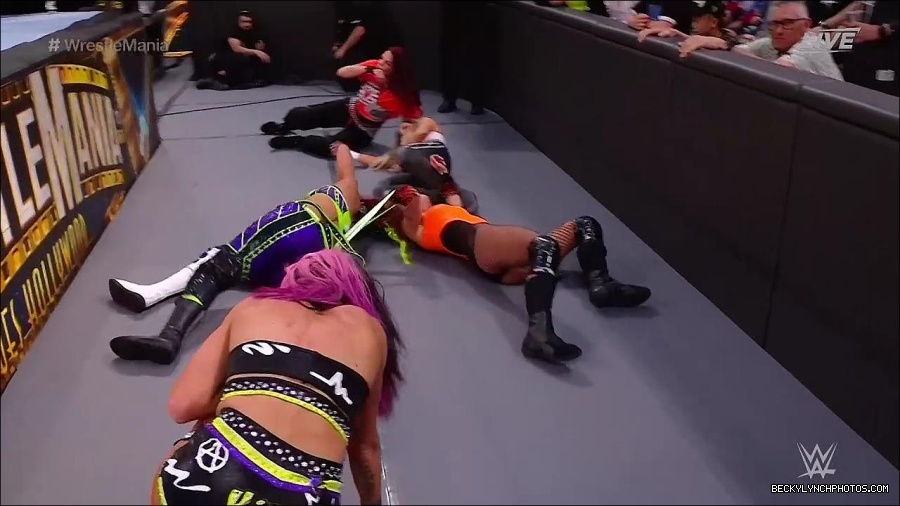 WWE_WrestleMania_39_Saturday_720p_WEB_h264-HEEL_mp4_006229120.jpg
