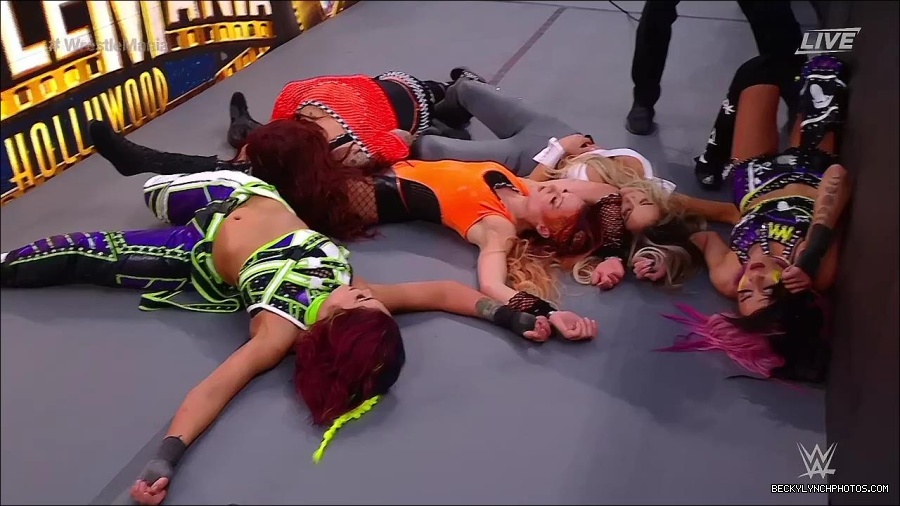 WWE_WrestleMania_39_Saturday_720p_WEB_h264-HEEL_mp4_006249920.jpg