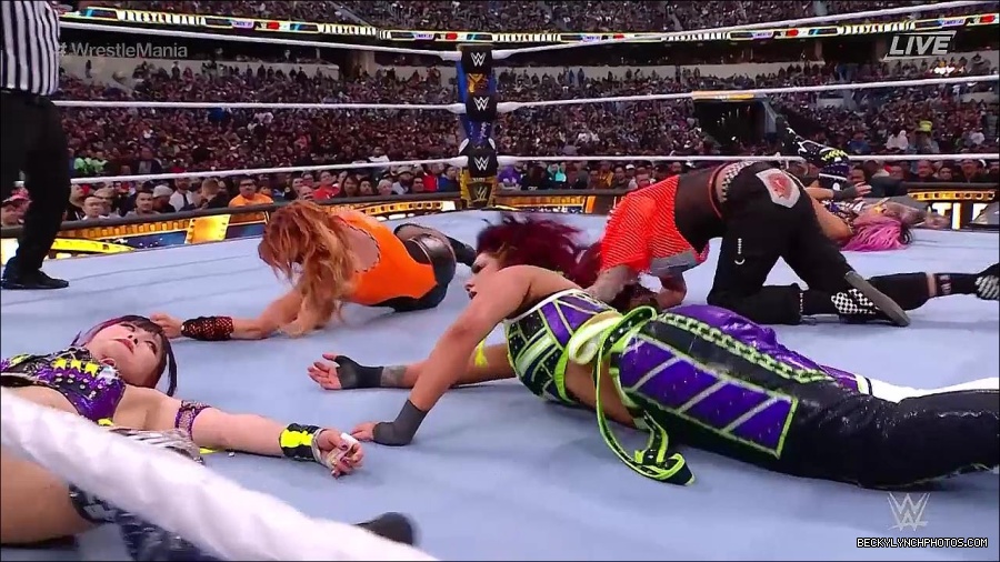WWE_WrestleMania_39_Saturday_720p_WEB_h264-HEEL_mp4_006282087.jpg
