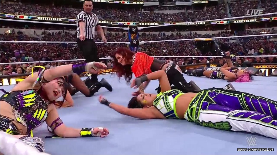 WWE_WrestleMania_39_Saturday_720p_WEB_h264-HEEL_mp4_006283287.jpg